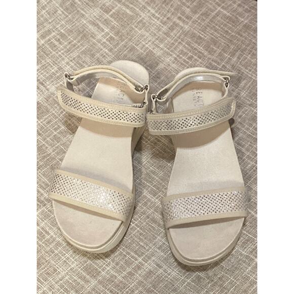 KENNETH COLE Reaction, Halsey Ankle Strap Platform Sandal, size 7 1/2 - Picture 3 of 7